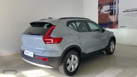 Volvo XC40 2.0 B3 ESSENTIAL AUTO 163 5P de 2024 con 10 Km por 35.100 EUR. en Cadiz