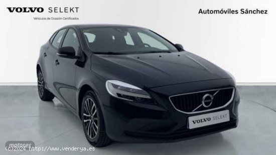 Volvo V 40 2.0 D2 MOMENTUM 120 5P de 2019 con 79.000 Km por 18.900 EUR. en Zaragoza