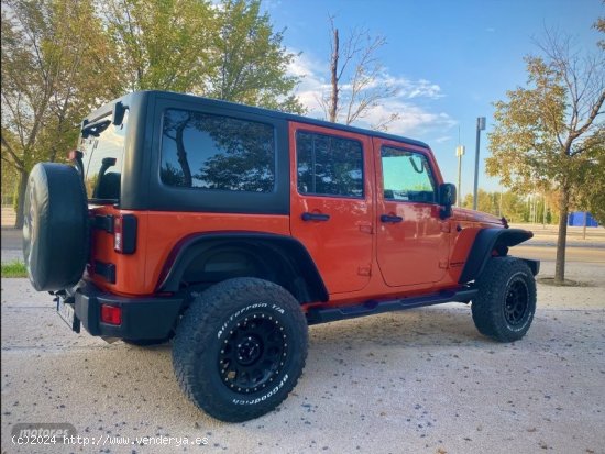 Jeep Wrangler Unlimited 4x4 V6 285 CV de 2015 con 120.000 Km por 32.900 EUR. en Barcelona