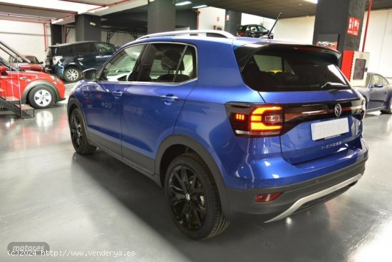 Volkswagen T-Cross Sport 1.5 TSI 110 kW (150 CV) DSG de 2023 con 5.700 Km por 27.900 EUR. en Madrid