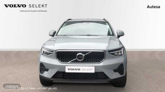 Volvo XC40 Essential, T2 Automatica Gasolina, Gasolina de 2024 con 15 Km por 32.900 EUR. en Ponteved