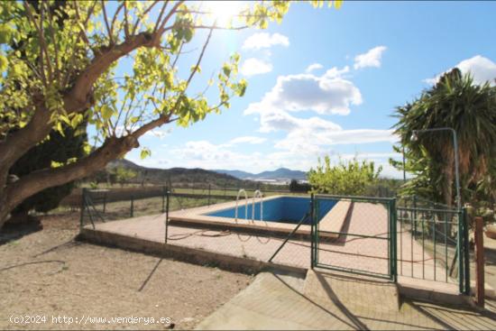  Caserío en Monforte del Cid - ALICANTE 