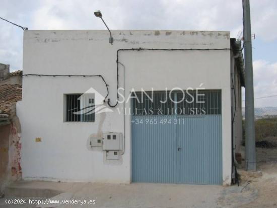 SE VENDE NAVE INDUSTRIAL EN ASPE - ALICANTE