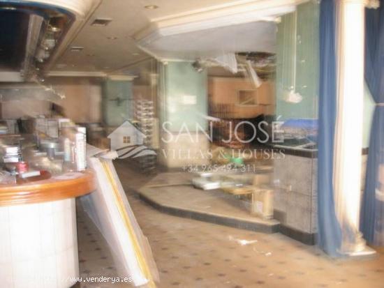  SE VENDE LOCAL COMERCIAL EN ASPE - ALICANTE 