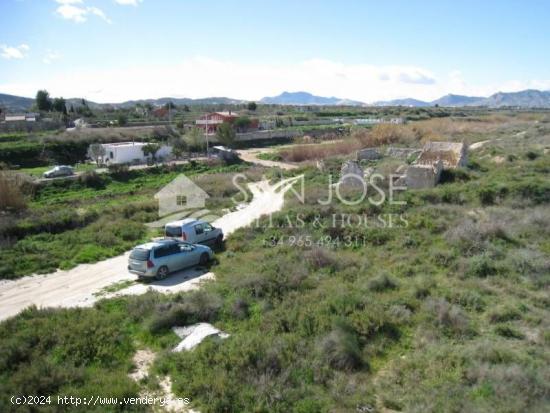 VENTA DE PARCELA EN ASPE - ALICANTE