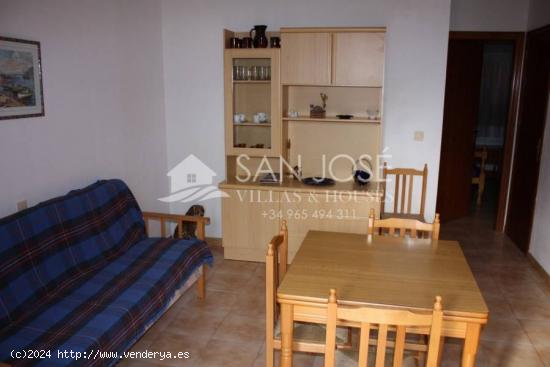 Inmobiliaria San Jose Villas and Houses vende piso en Torrevieja - ALICANTE