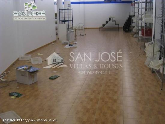 Inmobiliaria San Jose alquila un estupendo local comercial en Aspe Alicante  Costa Blanca - ALICANTE