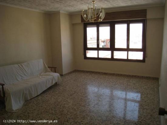  Se vende  piso en Aspe con ascensor. - ALICANTE 