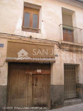 INMOBILIARIA SAN JOSE VENDE VENDE CASA EN ASPE EN ZONA CENTRO PARA REFORMAR - ALICANTE