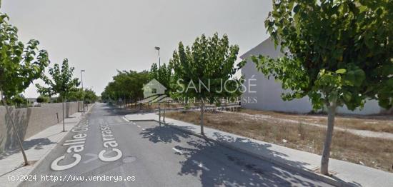 VENTA DE SOLAR URANO EN ZONA PARQUE CON PROYECTO INCLUIDO - ALICANTE