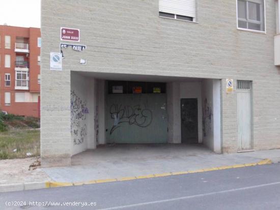 SE VENDE PLAZA DE GARAJE DOBLE EN ZONA SERRANICA EN ASPE - ALICANTE