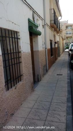 SE VENDE CASA PLANTA BAJA EN PINOSO (ALICANTE) SPAIN - ALICANTE