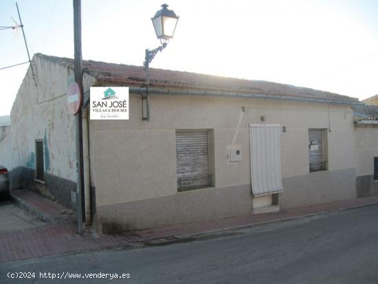 SE VENDE CASA PARA REFORMAR EN MONOVAR(ALICANTE) SPAIN - ALICANTE