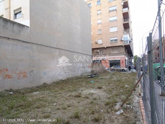  VENTA DE PARCELA O TERRENO URBANO EN ASPE  PARA EDIFICACIÓN DE VIVIENDAS  EN ZONA CENTRO - ALICANTE 