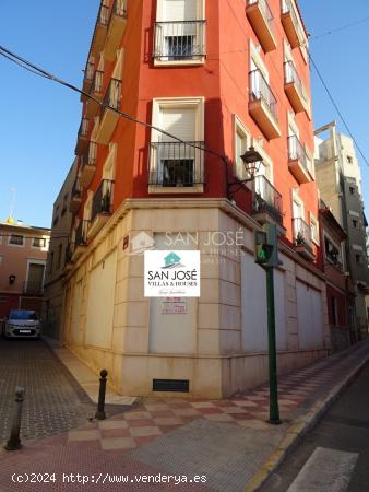 VENTA DE LOCAL COMERCIAL EN ASPE EN ZONA CENTRO - ALICANTE