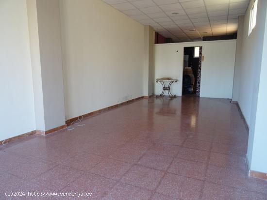 SE VENDE O SE ALQUILA LOCAL COMERCIAL EN LA ZONA DE LA NIA-COCA EN ASPE - ALICANTE