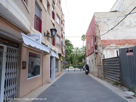 VENTA DE SOLAR URBANO EN EL CENTRO DE ASPE A 5 METROS DEL PARQUE Y MERCADO DE ABASTOS - ALICANTE