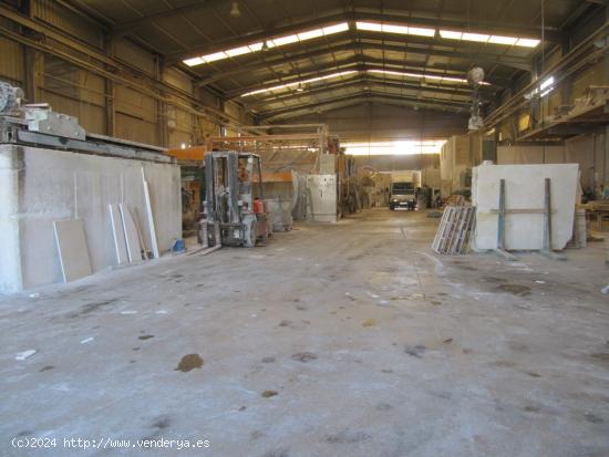 SE VENDE NAVE INDUSTRIAL EN LA ROMANA - ALICANTE