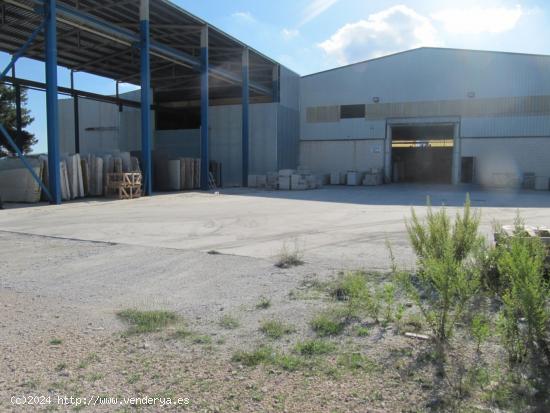 SE VENDE NAVE INDUSTRIAL EN LA ROMANA - ALICANTE