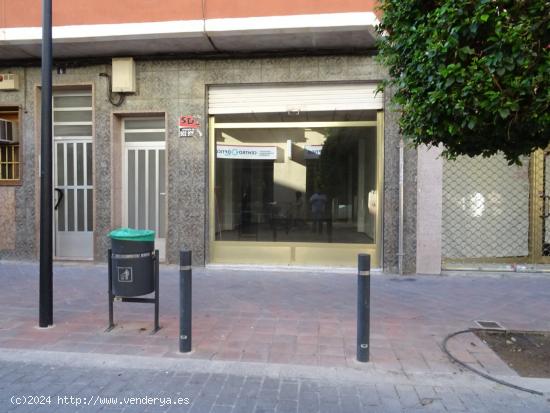 SE VENDE O ALQUILA LOCAL COMERCIAL EN LA AVENIDA DE MADRID EN EL BARRIO DE LA COCA-ASPE - ALICANTE