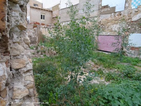  SE VENDE SOLAR URBANO EN EL CENTRO DE ASPE - ALICANTE 