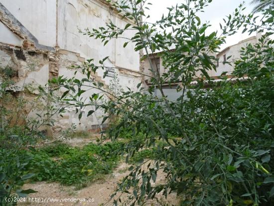 SE VENDE SOLAR URBANO EN EL CENTRO DE ASPE - ALICANTE