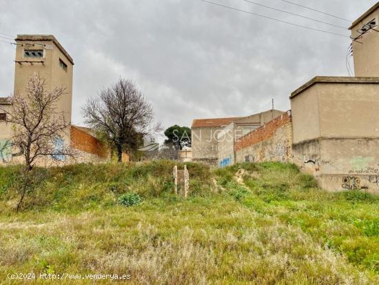 VENTA DE TERRENO INDUSTRIAL EN ASPE EN MUY BUENA ZONA CERCA DE PABELLÓN MUNICIPAL DE DEPORTES - ALI