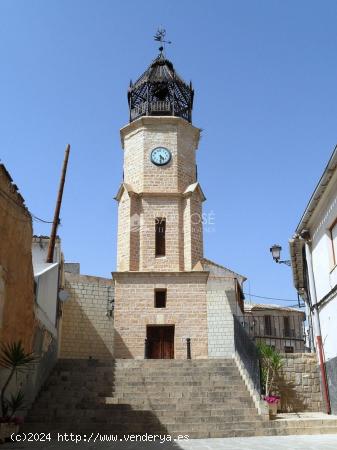 Venta de piso en el centro de Pinoso, Alicante - ALICANTE