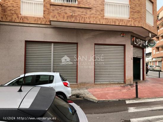 VENTA DE LOCAL EN CREVILLNETE, ESQUINA - ALICANTE