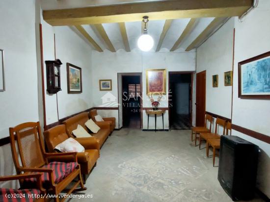  SE VENDE CASA HISTORICA EN PLENO CENTRO DE ASPE - ALICANTE 