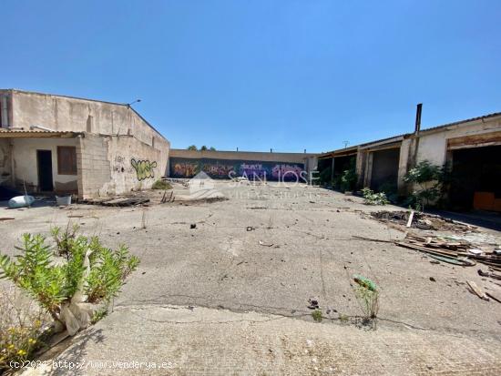 SE VENDE NAVE INDUSTRIAL EN ASPE - ALICANTE