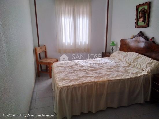 SE VENDE CHALET CON TERRENO Y CASA, PRECIOSAS VISTAS RURAL, CERCA DE LA CIUDAD - ALICANTE