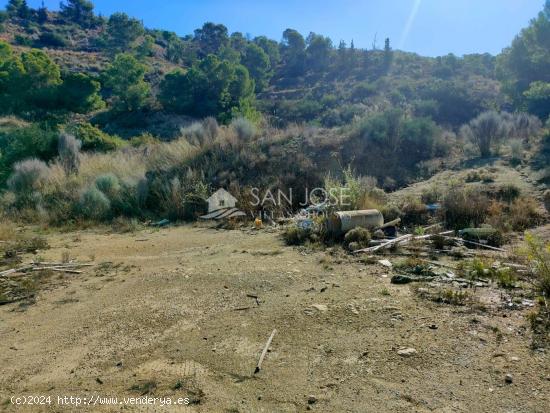 SE VENDE PARCELA RURAL EN ASPE ZONA TRES HERMANAS - ALICANTE