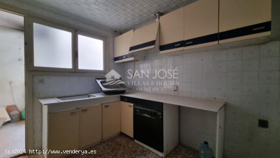  SE VENDE PISO EN MONOVAR (ALICANTE) - ALICANTE 