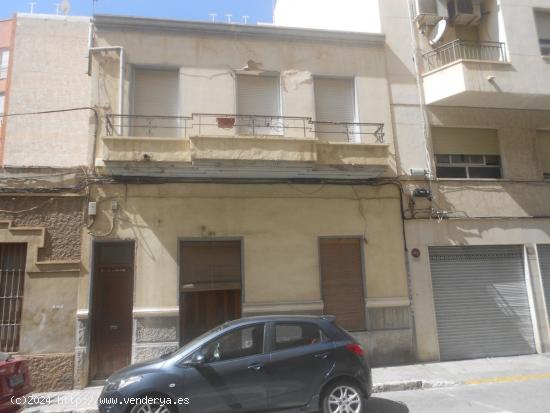 SE VENDE SOLAR EN ELCHE CENTRO - ALICANTE