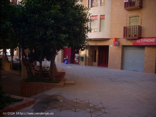 SE VENDE NEGOCIO DE PANADERIA FUNCIONANDO - ALICANTE