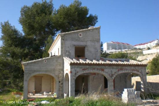 Casa de campo en estilo rustico con Piscina en Beniver - ALICANTE