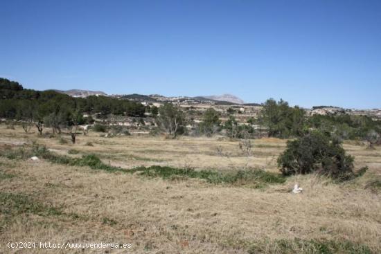 ▷Parcela Rústica en entorno Urbano en Moraira - ALICANTE