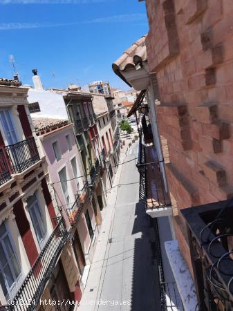 casa-palacio  en el pueble de Caudete - ALBACETE