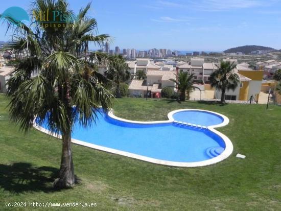 Piso de tres dormitorios en Urbanización Terra Marina - ALICANTE