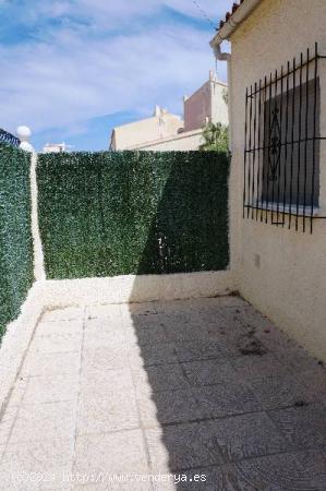 !!OCASION!! BUNGALOW DE 2 DORMITORIOS 80.000 EUROS!! - ALICANTE