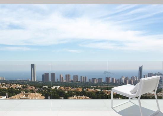 VILLA ALPHA, con vista a la Bahia de Benidorm con parcela de 750 metros.- - ALICANTE