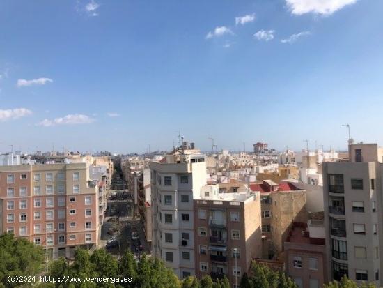 4 DORMITORIOS CON  SUPER VISTAS, BUENA TERRAZA - ALICANTE