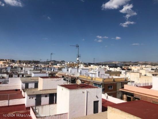 4 DORMITORIOS CON  SUPER VISTAS, BUENA TERRAZA - ALICANTE