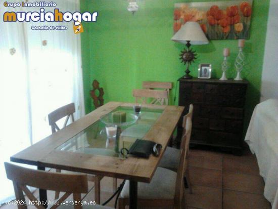 CHALET ADOSADO EN URB. MONTEGRANDE. - MURCIA