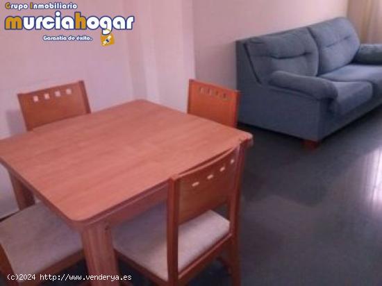 APARTAMENTO EN BARRIO DEL PROGRESO - MURCIA