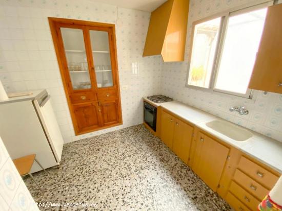 CASA EN VENTA EN MOGENTE - VALENCIA