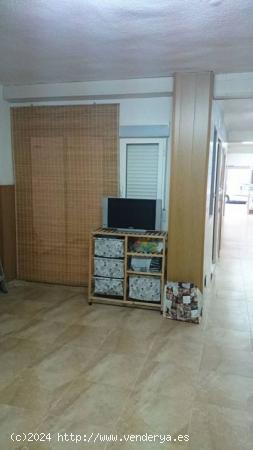 LOCAL EN VENTA EN CARRUS ESTE - ALICANTE