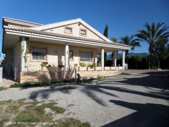 VENTA CHALET EN EL PALMAR-ALJUCER, PARCELA DE 3.400 M2., 8 DORMITORIOS, 4 BAÑOS, PISCINA - MURCIA