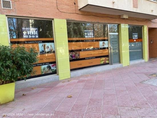 Venta de local comercial en la Flota proximo al centro de salud. - MURCIA